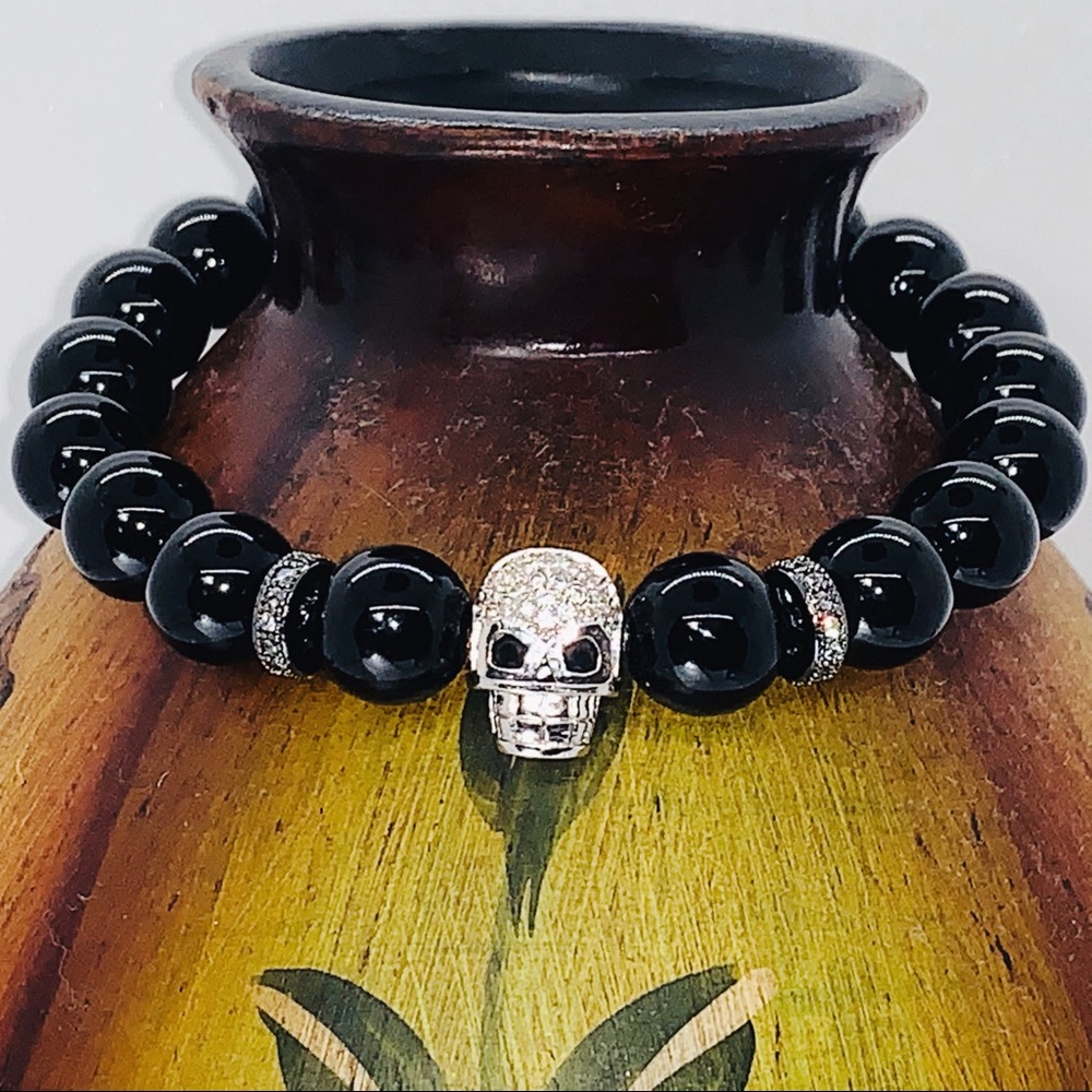 Onyx with Skull beaded bracelet